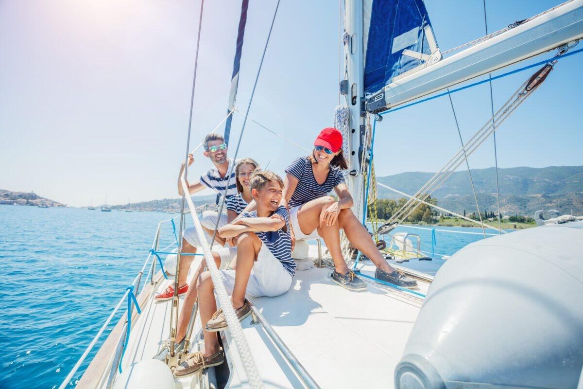 Yacht Charter Explore offer