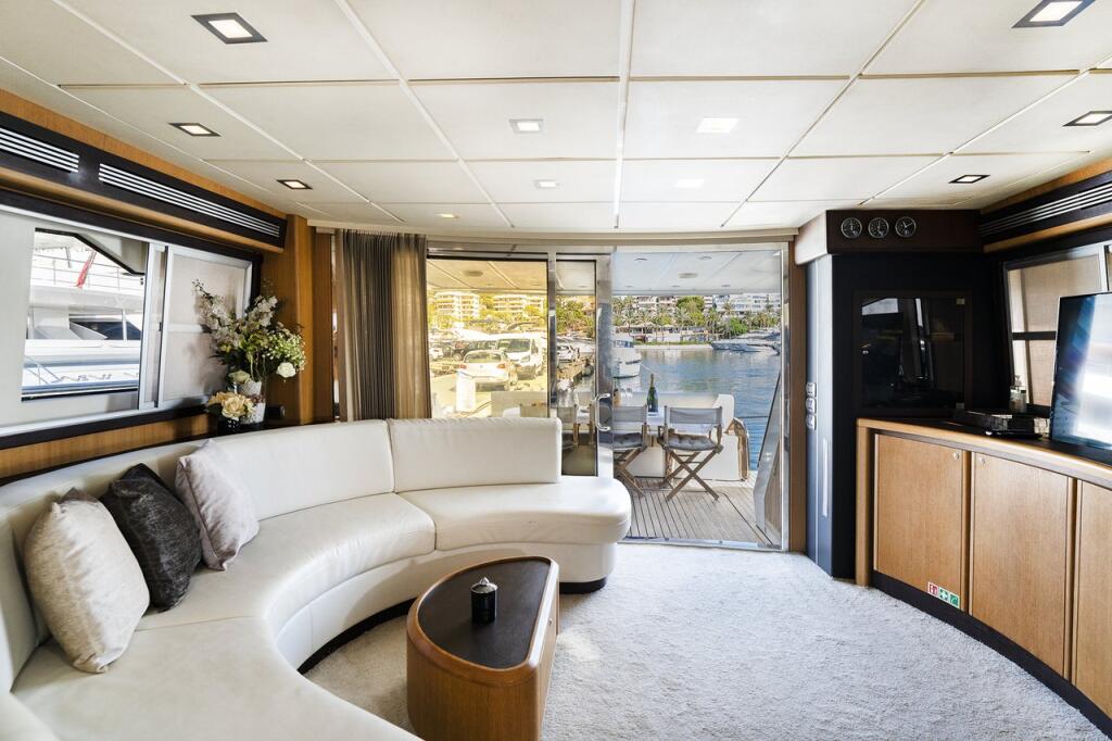 Motoryacht 