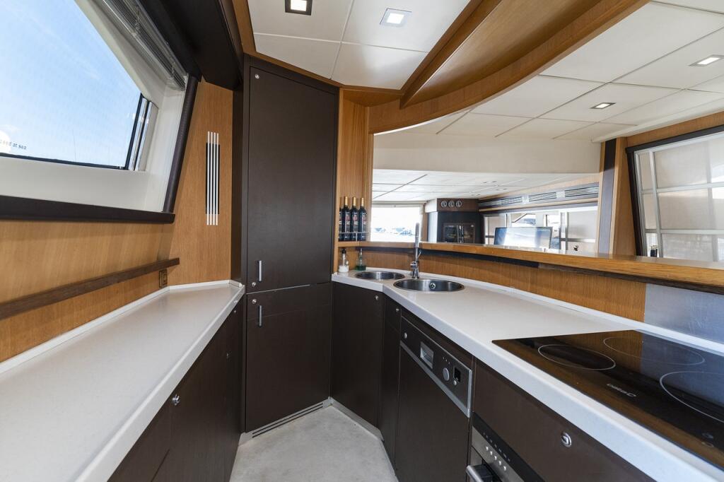 Motoryacht 