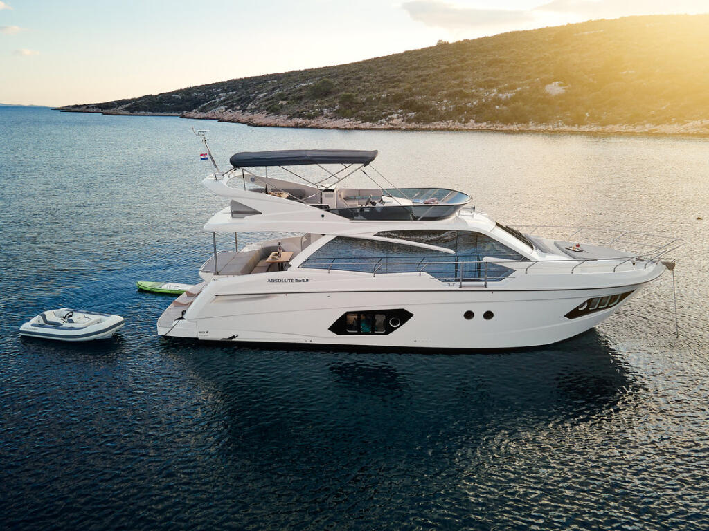 Motoryacht 