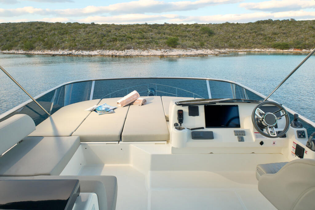 Motoryacht 