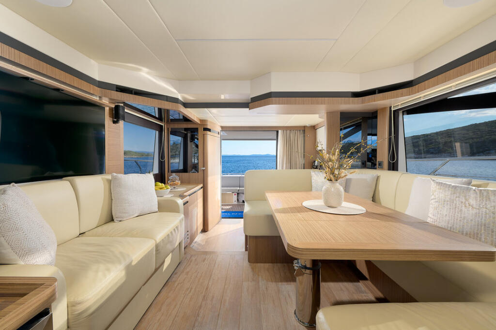 Motoryacht 