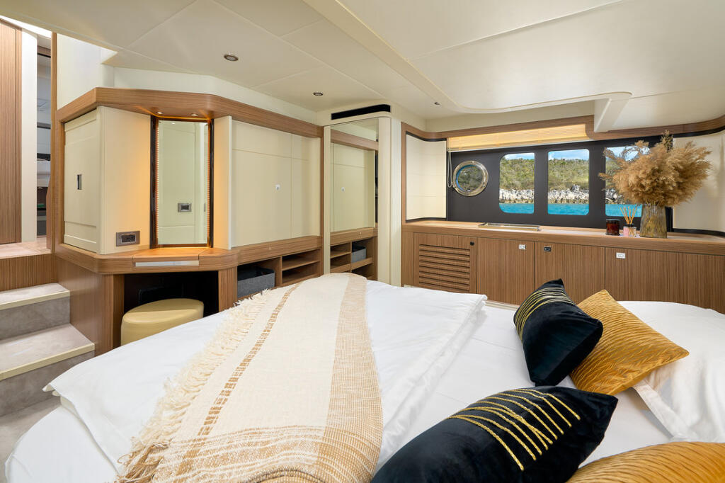 Motoryacht 