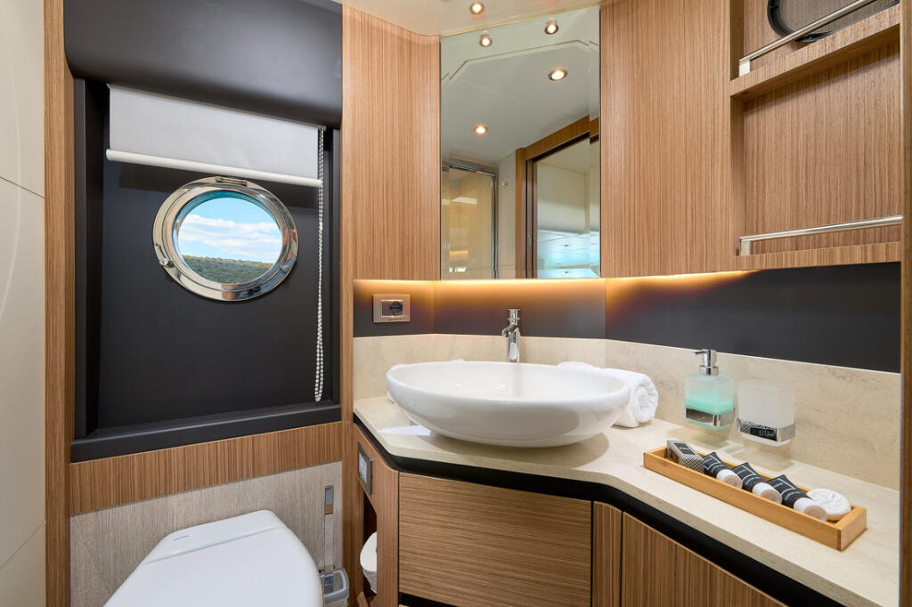 Motoryacht 
