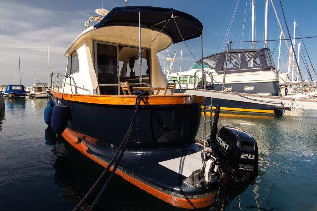 Motoryacht 