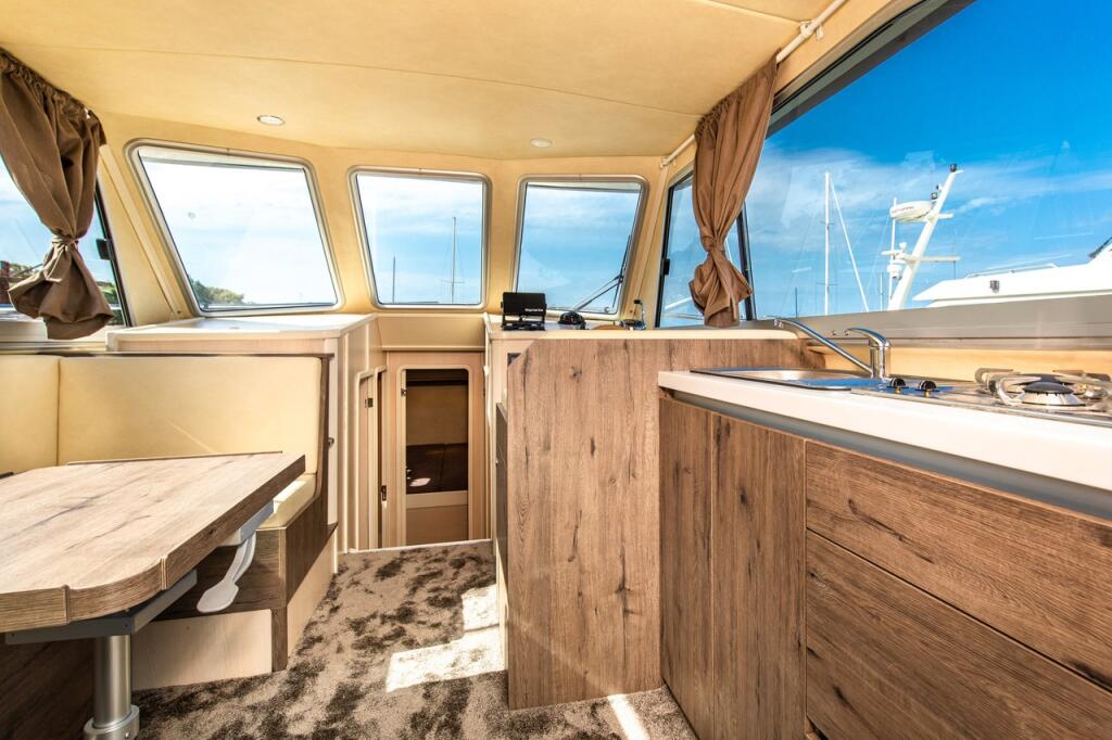 Motoryacht 
