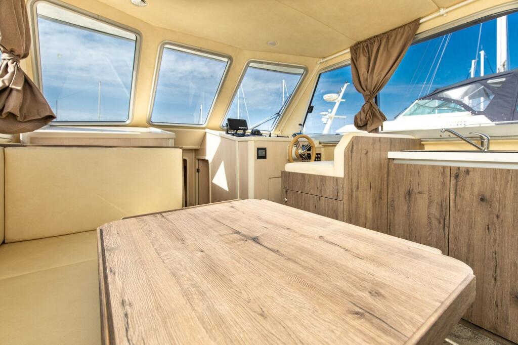 Motoryacht 