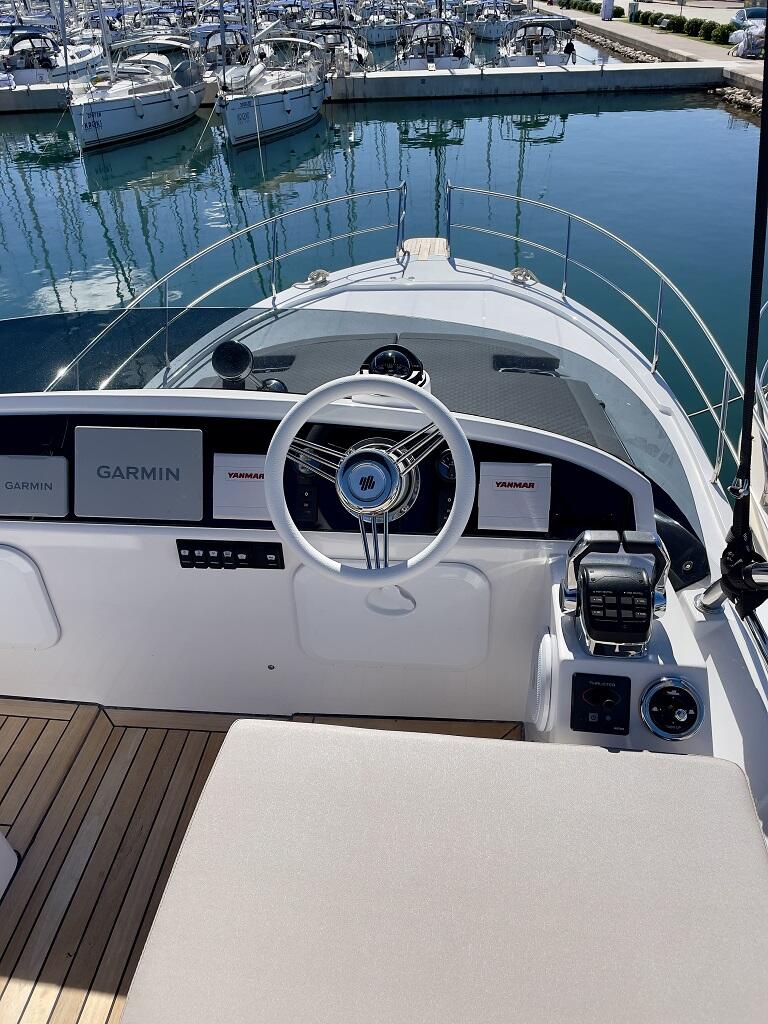 Motoryacht 