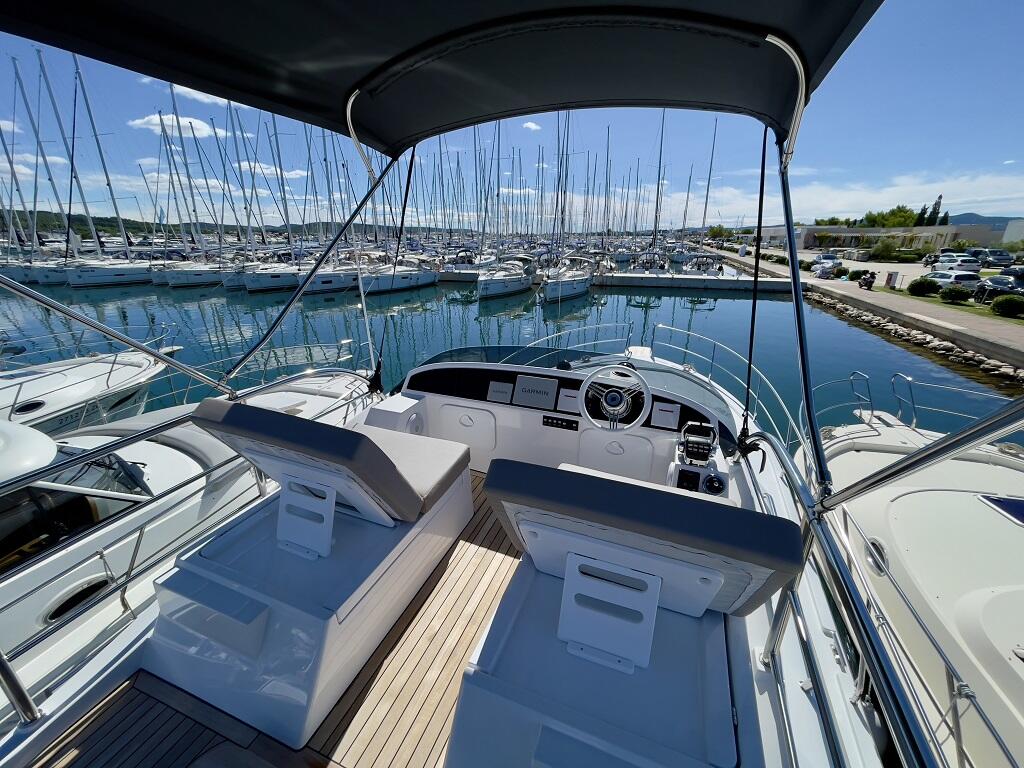 Motoryacht 