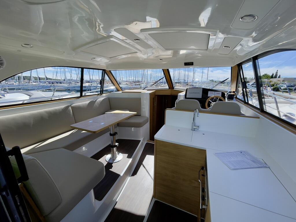 Motoryacht 