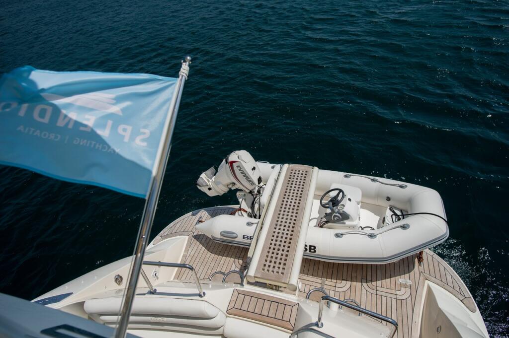 Motoryacht 