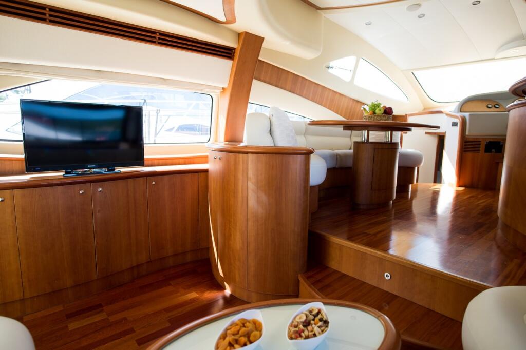 Motoryacht 