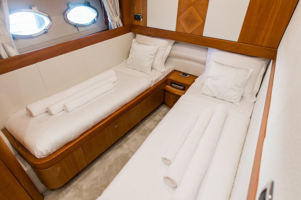 Motoryacht 