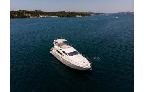 Motoryacht 