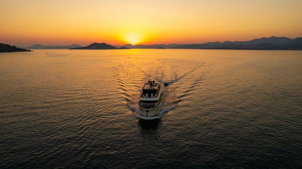 Motoryacht 
