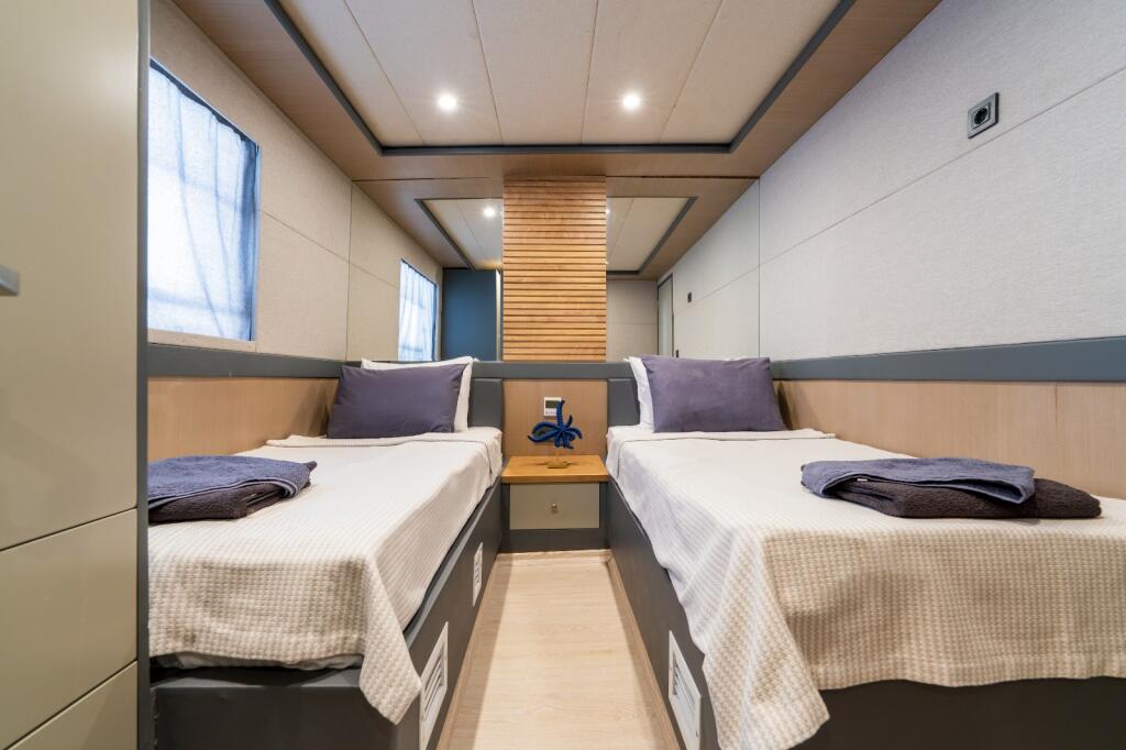 Motoryacht 
