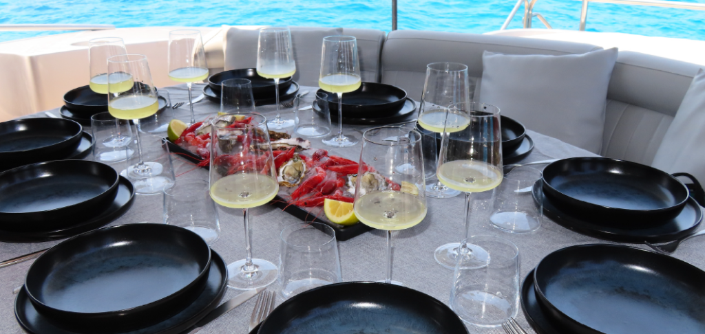 Luxury motor yacht 