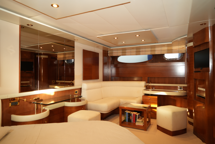 Luxury motor yacht 
