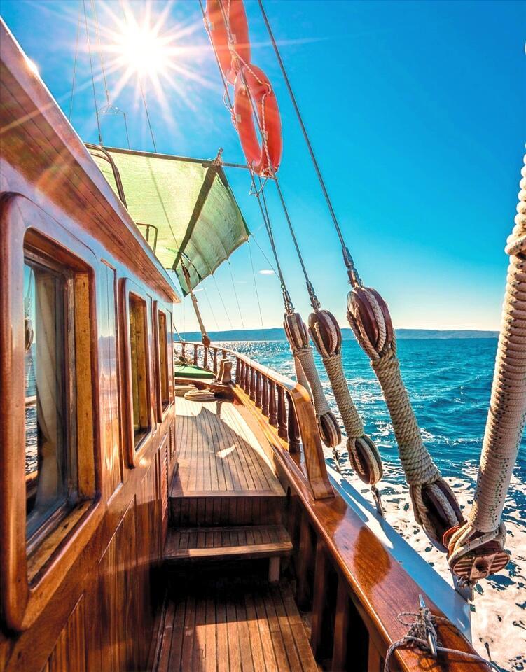 Gulet & Motor Sailer 
