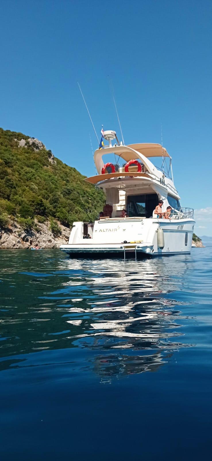 Motoryacht 