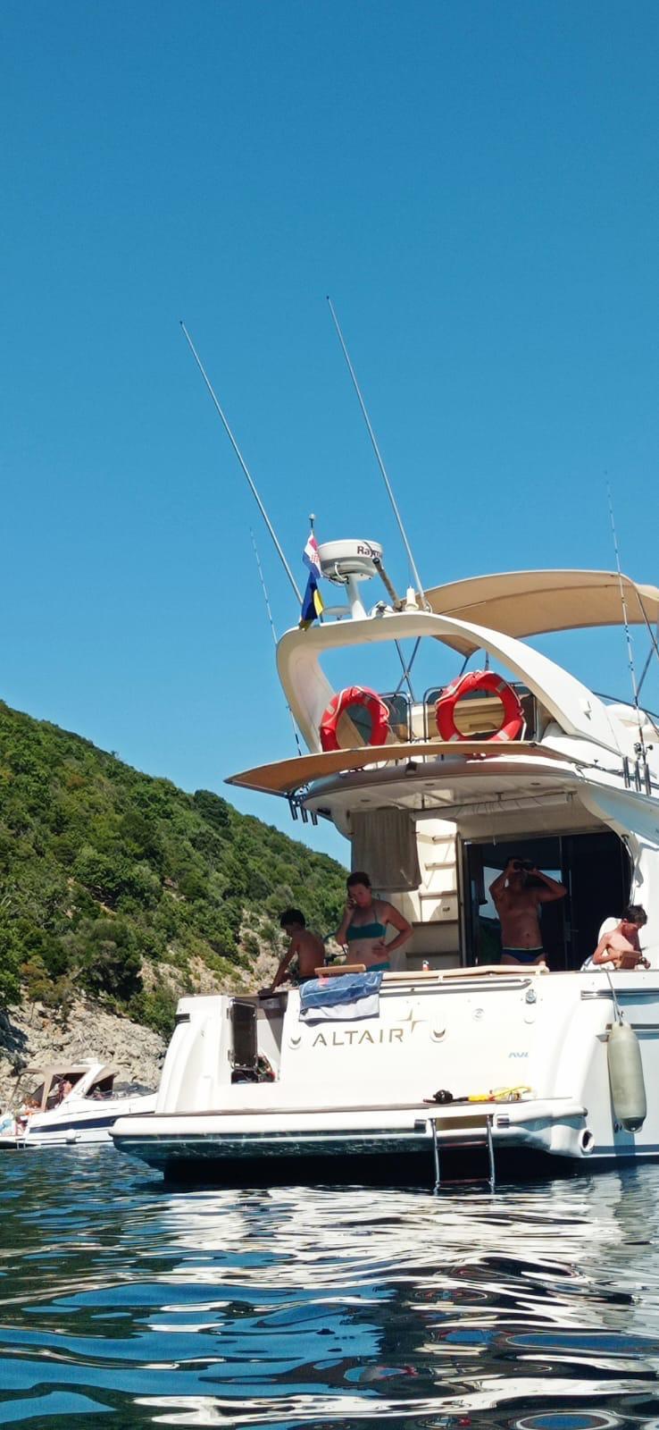 Motoryacht 