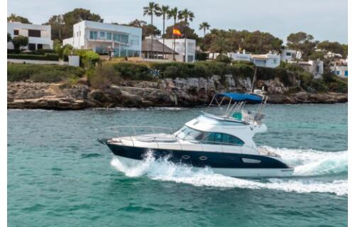 Motoryacht 