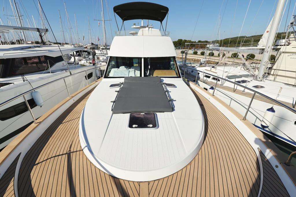 Motoryacht 