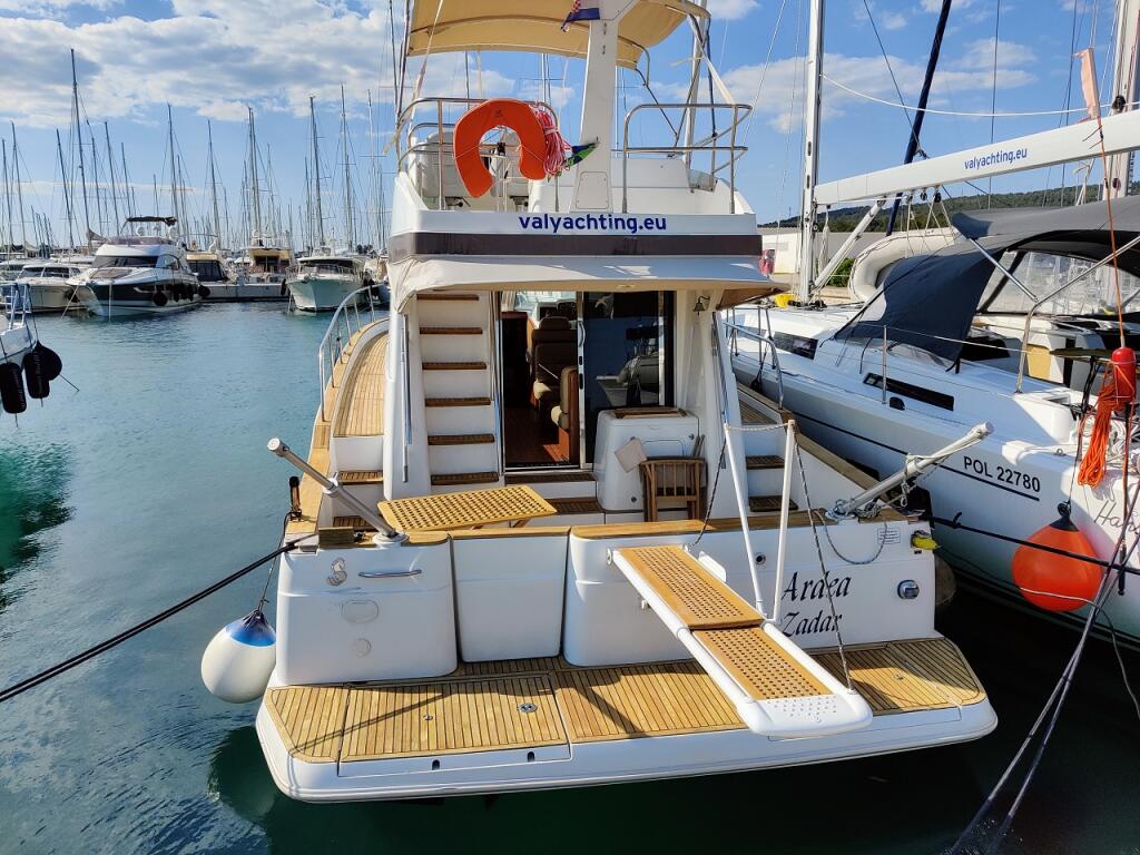 Motoryacht 