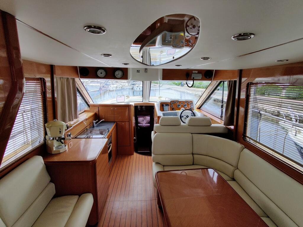 Motoryacht 