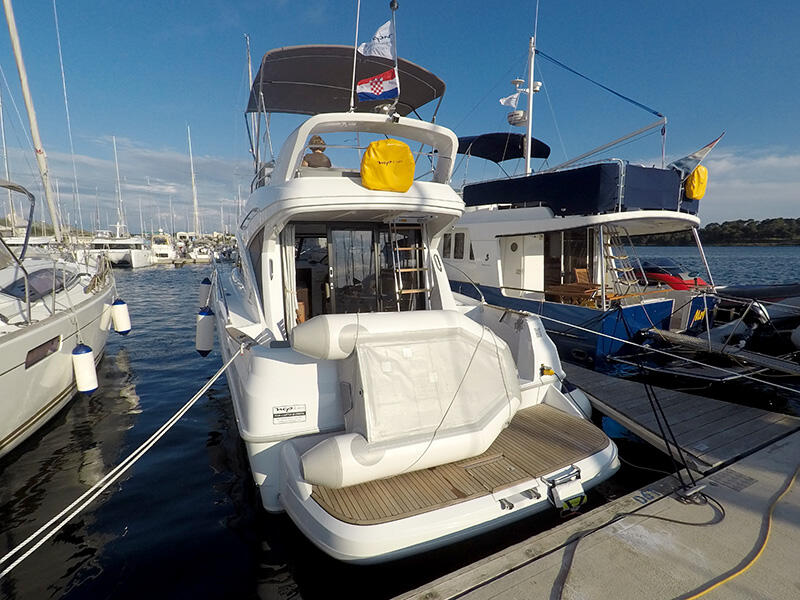 Motoryacht 