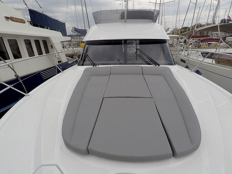 Motoryacht 