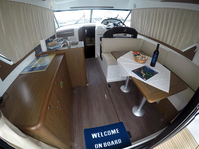 Motoryacht 