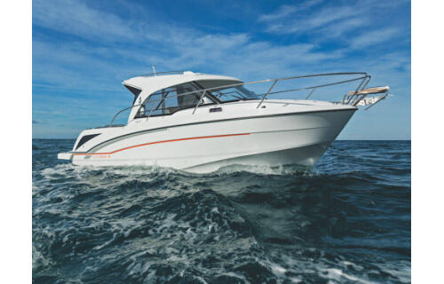 Motor boat 