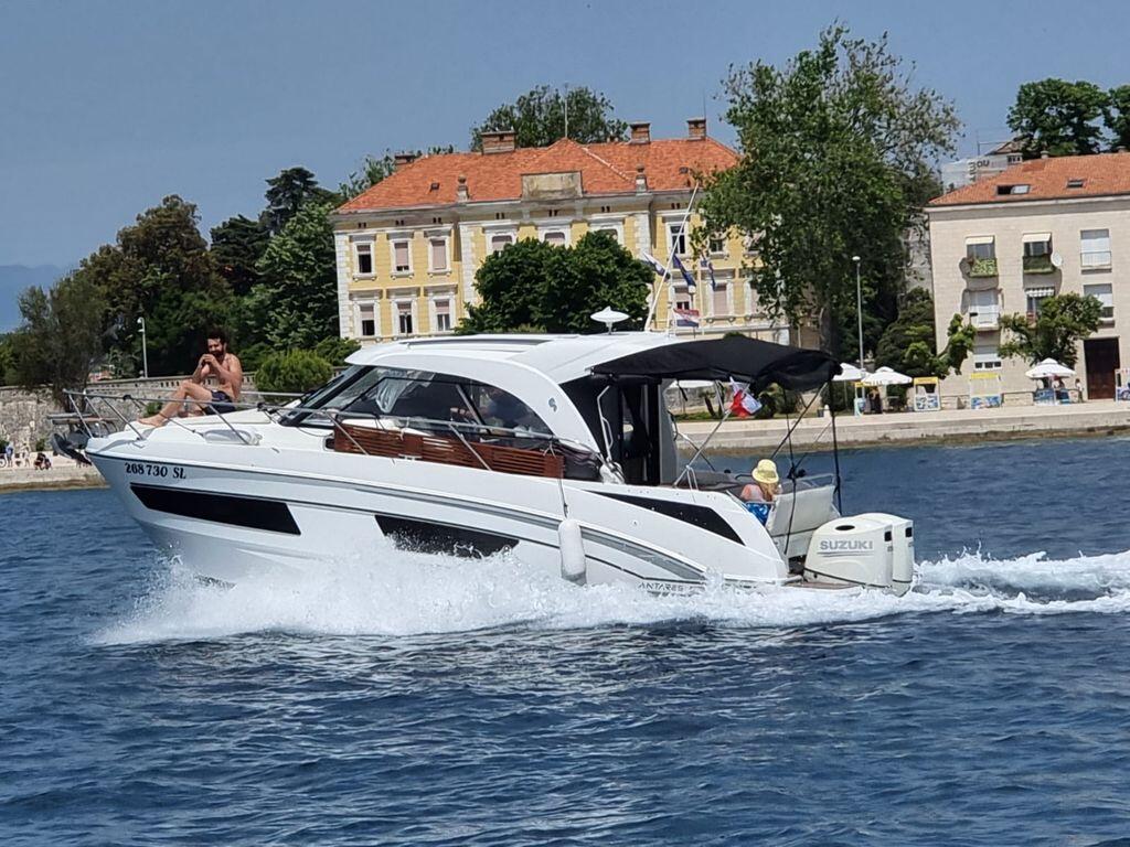 Motorboot 