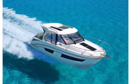 Motor boat 