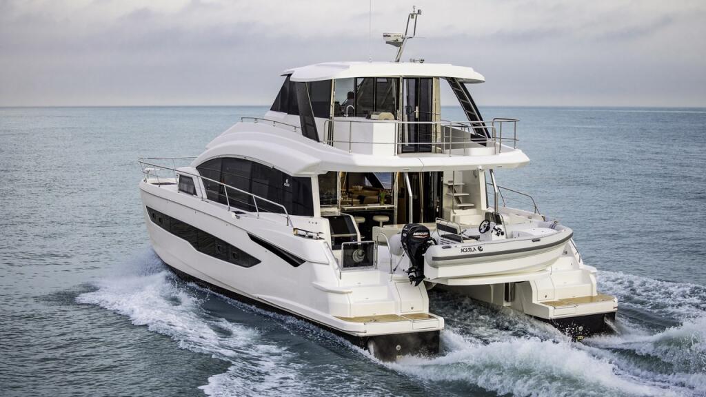 Power catamaran 