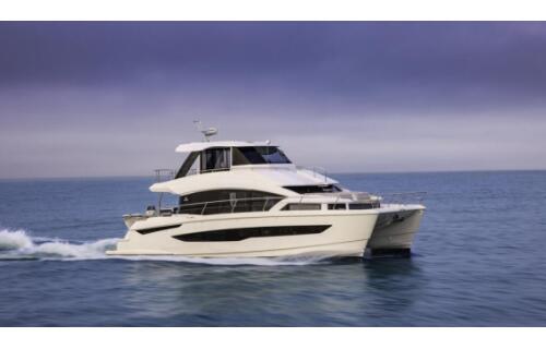 Power catamaran 
