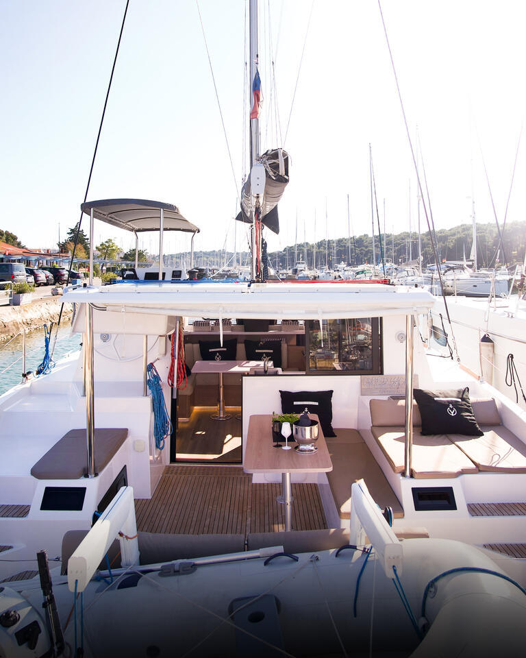 Catamaran 
