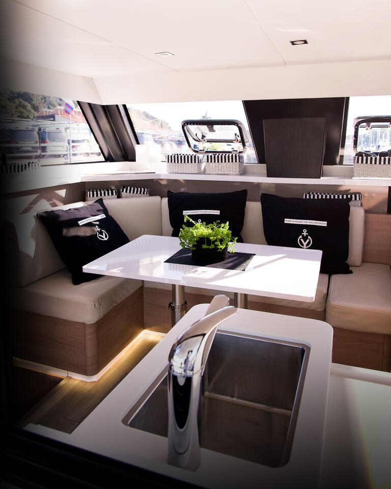 Catamaran 