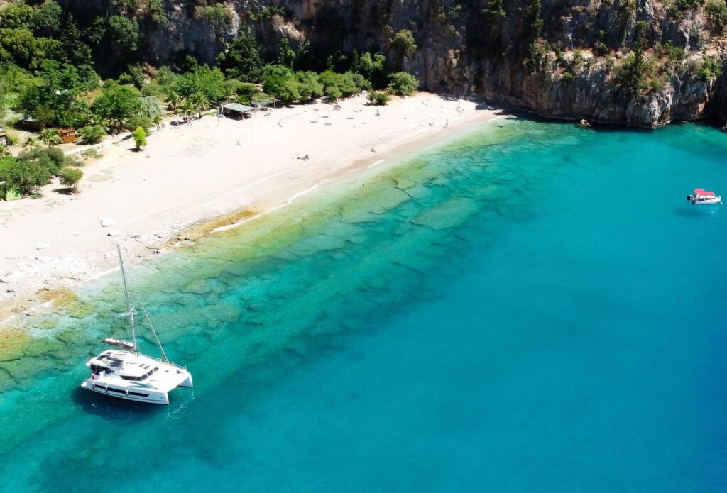 Catamaran 