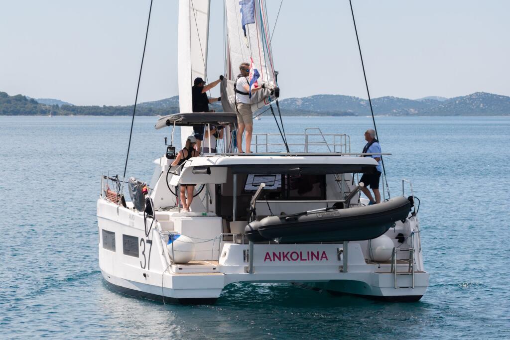 Catamaran 