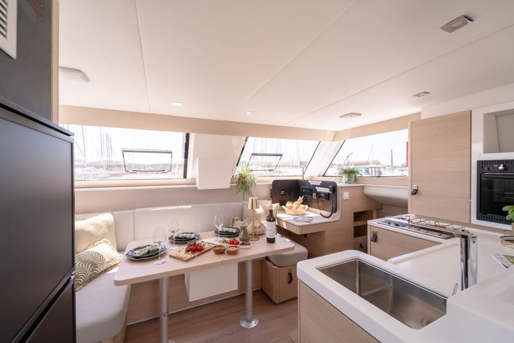 Catamaran 