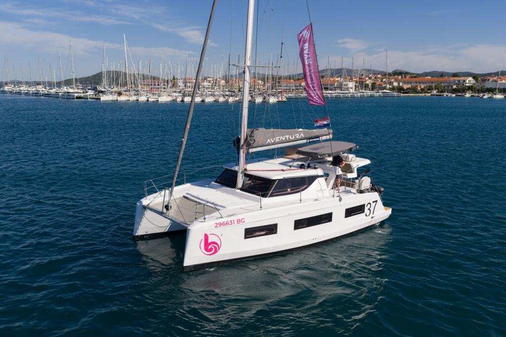 Catamaran 