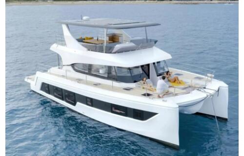 Power catamaran 
