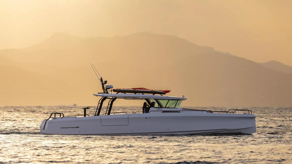 Motoryacht 