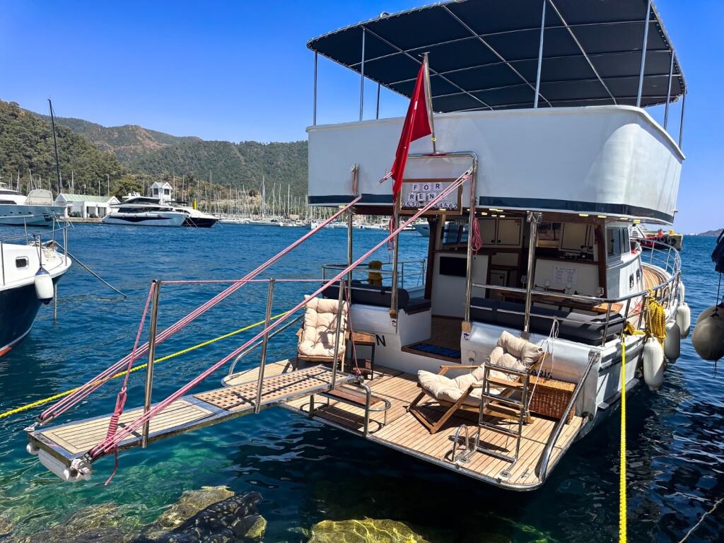Gulet & Motor Sailer 