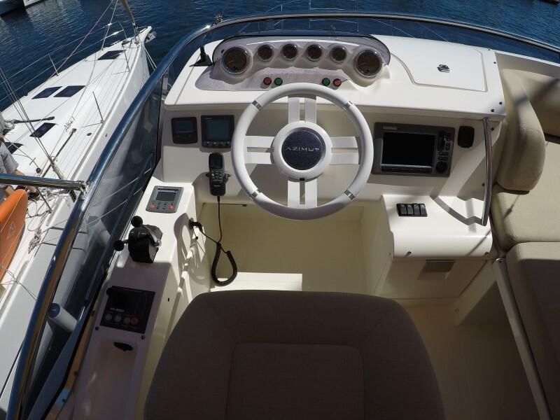 Motoryacht 