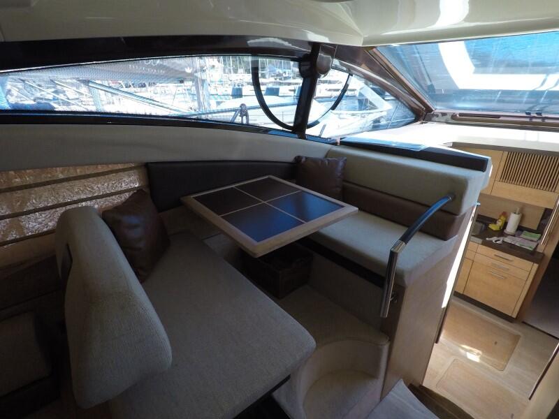 Motoryacht 