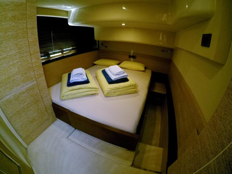 Motoryacht 