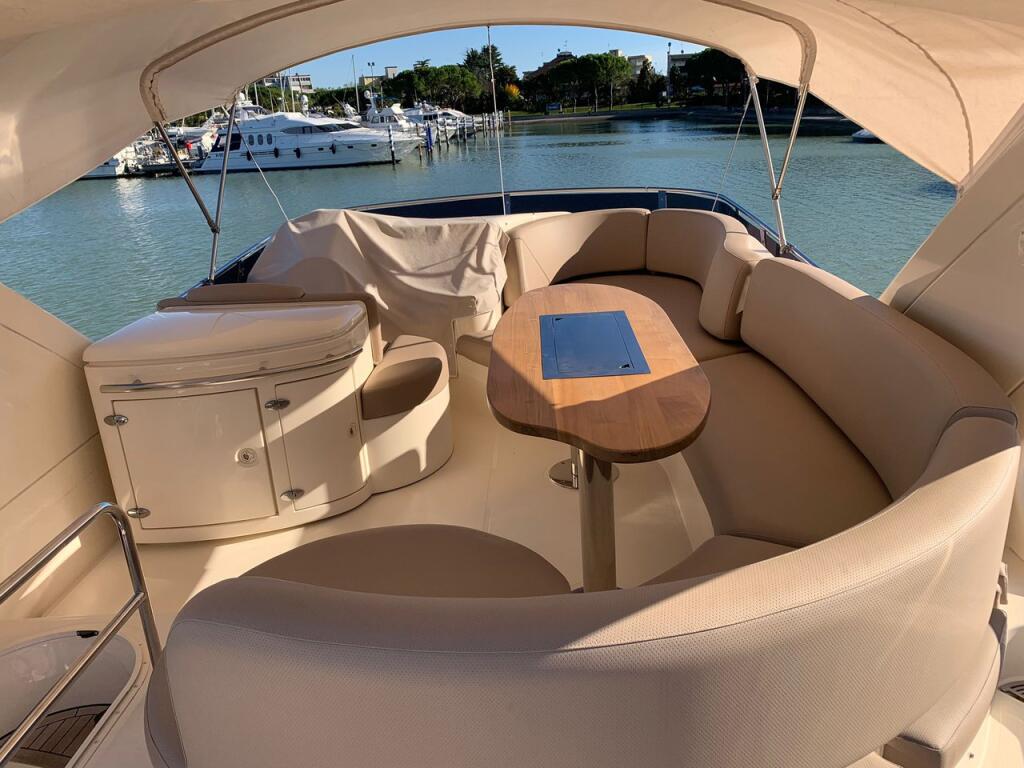 Motoryacht 